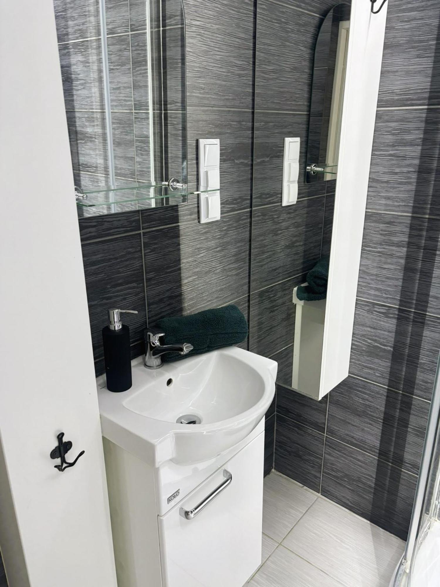 Project Comfort Apartament Grzybowska 30/1211 바르샤바 외부 사진